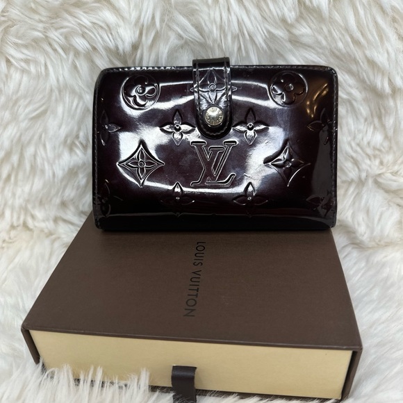 Louis Vuitton French Purse Amarante Wallet - Comes with Box - Picture 13 of 15